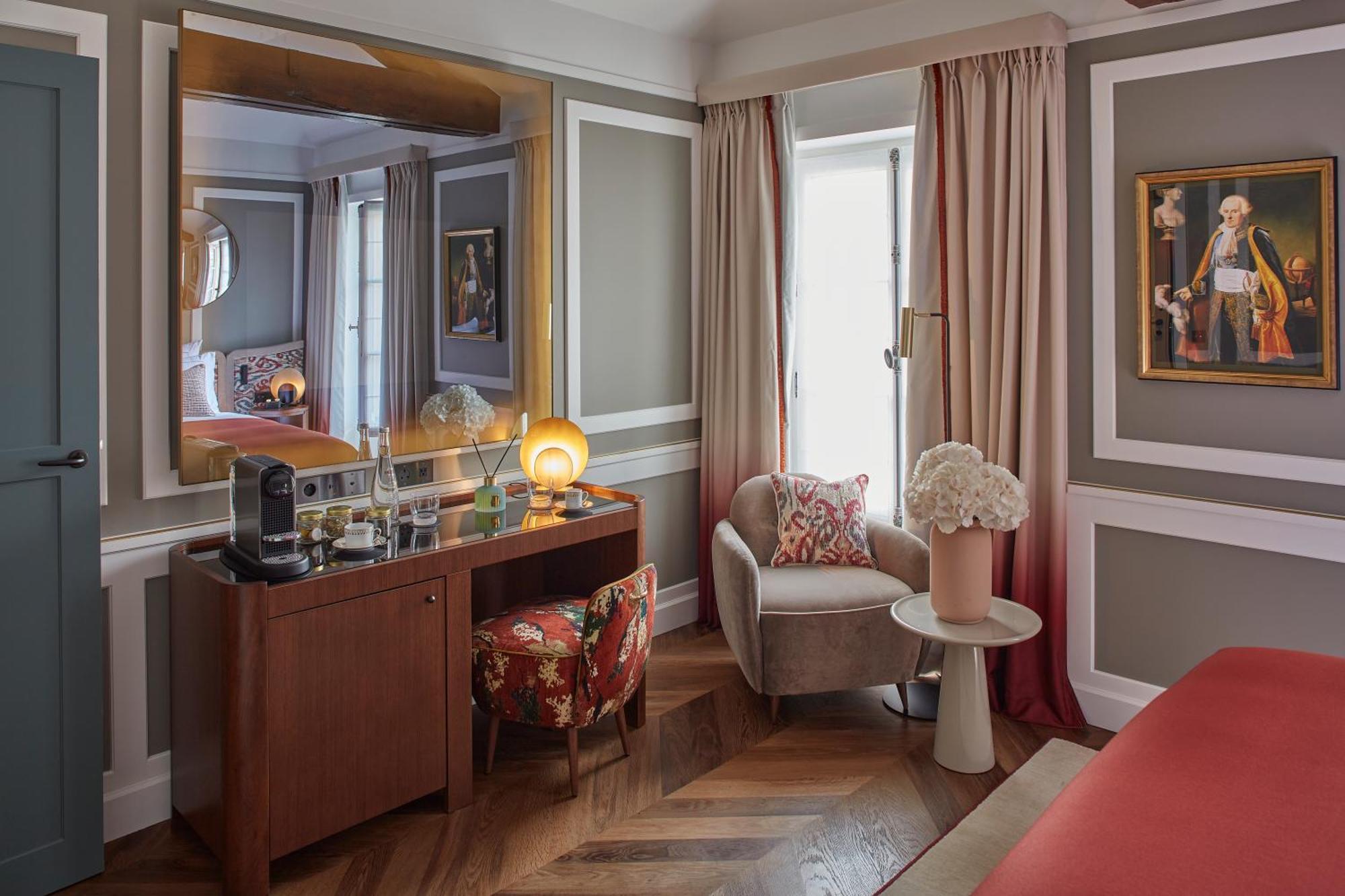 Hotel Les Lumieres - Relais & Chateaux Versailles Exterior photo